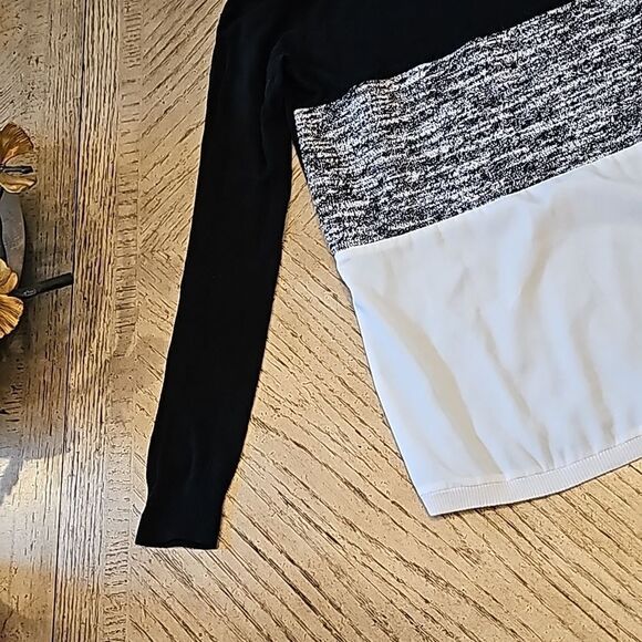 Black and white long sleeve top XS Calvin Klein - Picture 2 of 7
